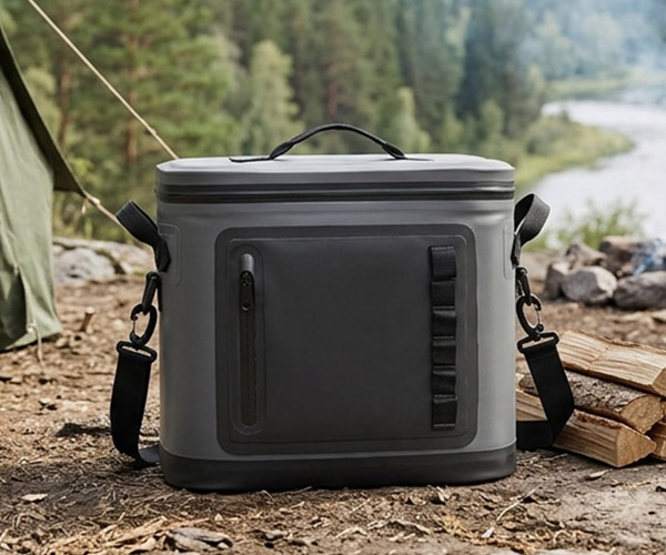 waterproof-cooler-bag