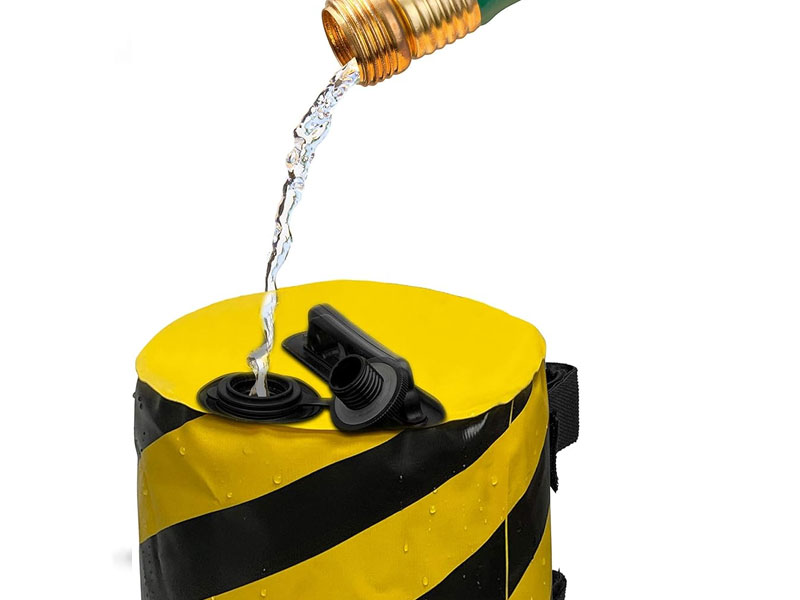 Foldable canopy water weight bag with welded leak resistant construction