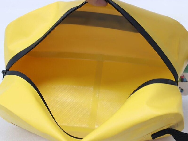 Waterproof toiletry bag advantages